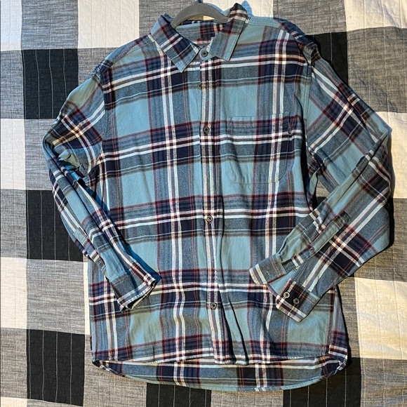 Eddie Bauer Men's Plaid Flannel Shirt - Picture 1 of 6